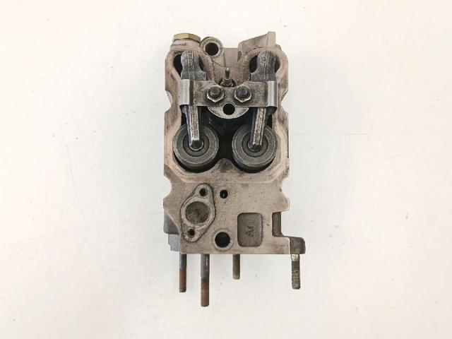 Głowica cylindrów Alfa Romeo 33 905