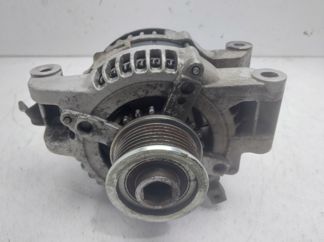 Alternator 1042104521 TOYOTA