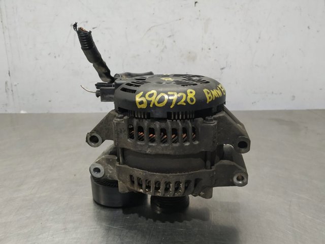 1042106021 BMW