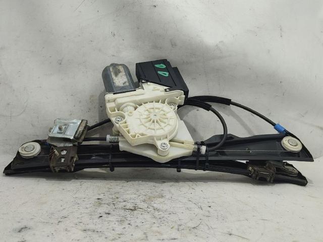 Mechanizm podnoszenia szyby drzwi przednich prawych 104383101 VAG