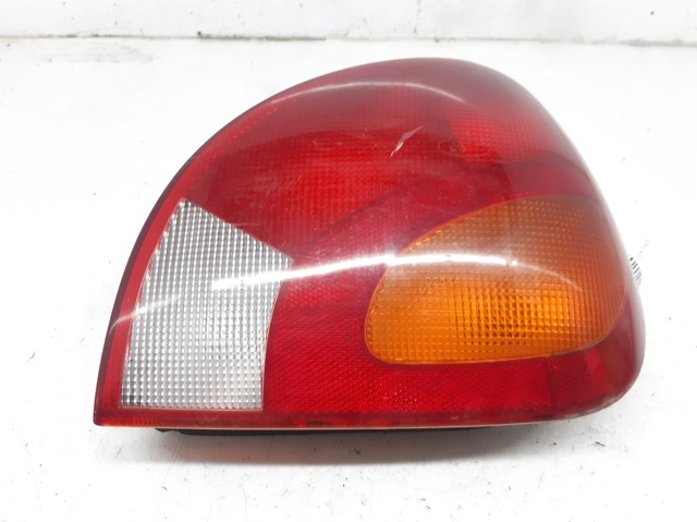 Lampa zespolona tylna prawa 1044154 FORD