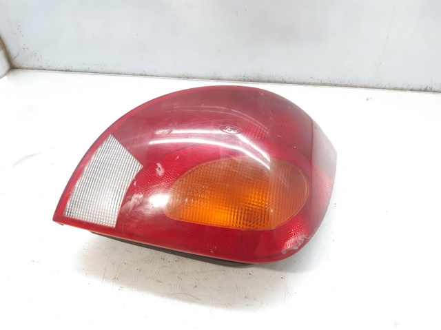Lampa zespolona tylna prawa 1044154 FORD
