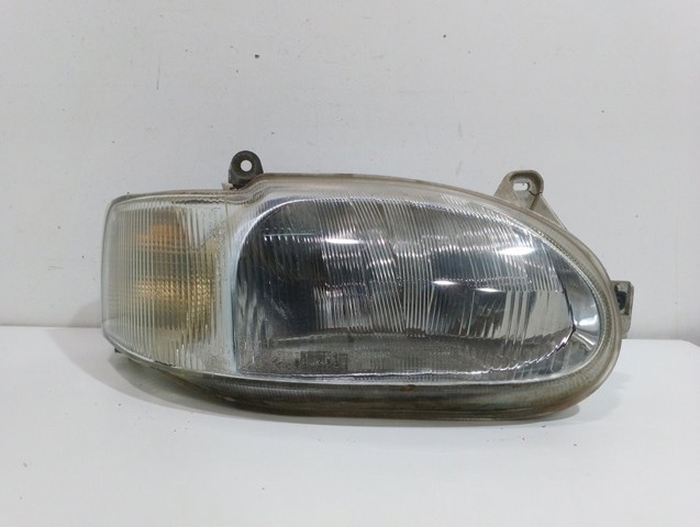 Reflektor prawy 1046865 FORD
