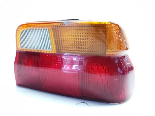 Lampa zespolona tylna prawa 1052428 FORD
