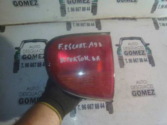 Lampa zespolona tylna prawa 1052428 FORD