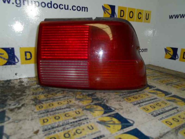 Lampa zespolona tylna prawa 1052428 FORD