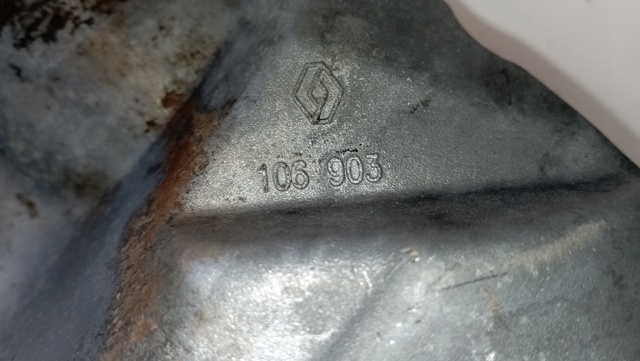 106903 Renault (RVI)