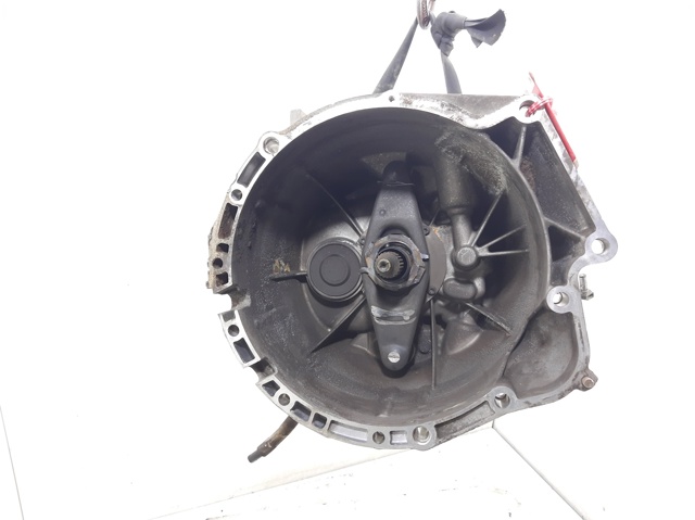 Mechaniczna skrzynia biegów w komplecie 1069401051 BMW