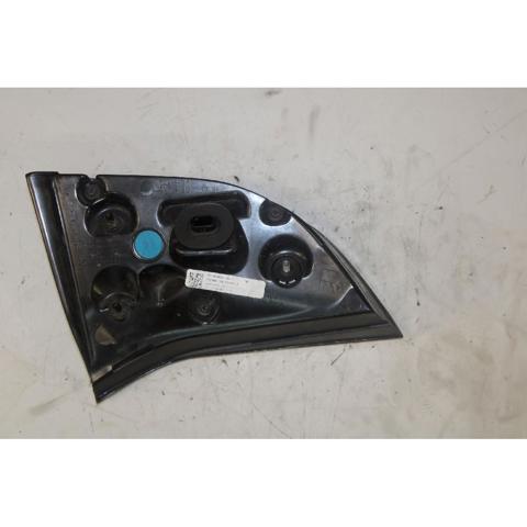 Lampa zespolona tylna prawa wewnętrzna 107740200G TESLA