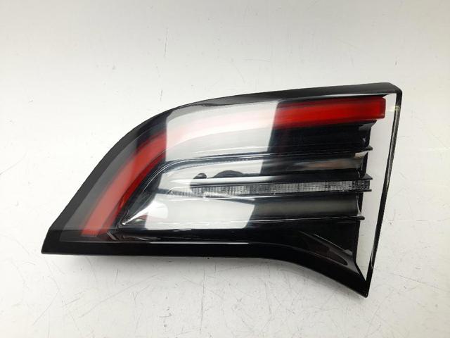 Lampa zespolona tylna prawa wewnętrzna 107740200G TESLA