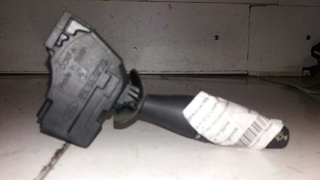 Przełącznik zespolony prawy 1093426 FORD