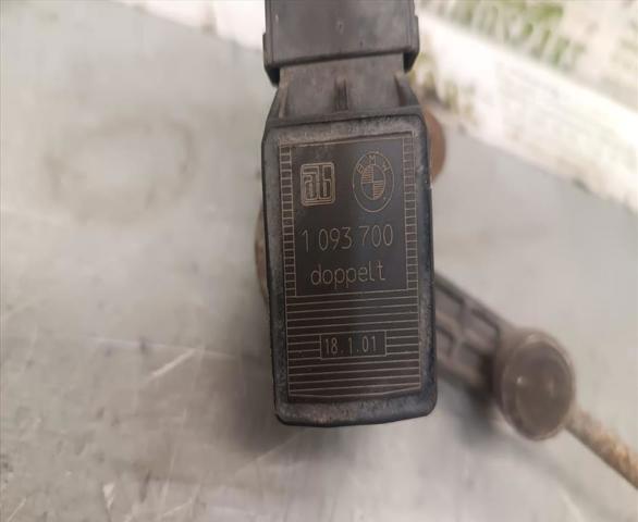 1093700 BMW