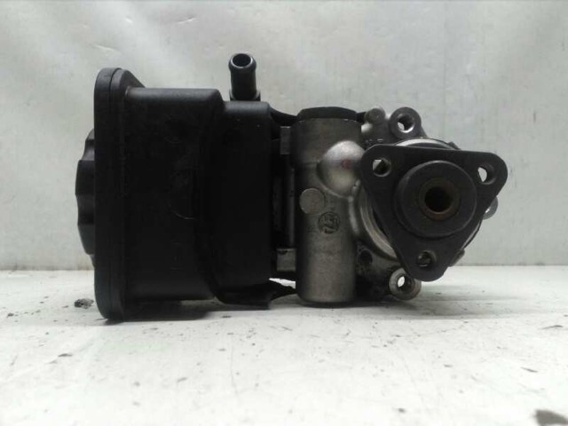 Pompa wspomagania hydraulicznego kierownicy 1095155 BMW