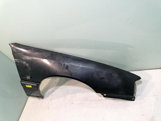 Błotnik przedni prawy Opel Senator 29