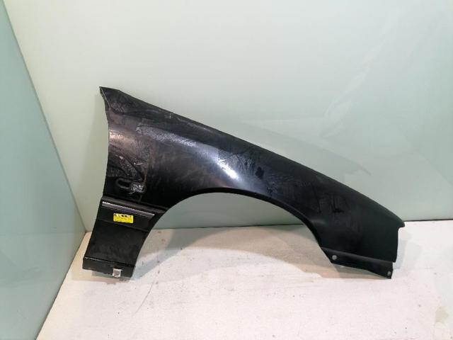 Błotnik przedni prawy Opel Senator 29