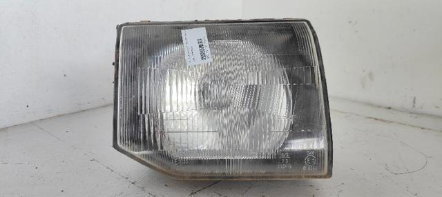 Reflektor prawy 11037746 MITSUBISHI