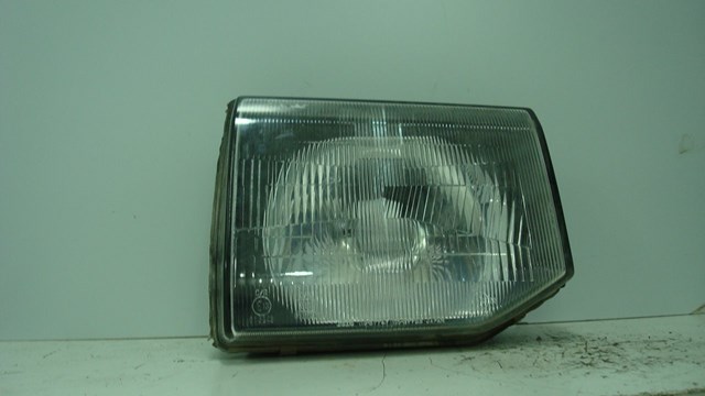 Reflektor prawy 11037746 MITSUBISHI