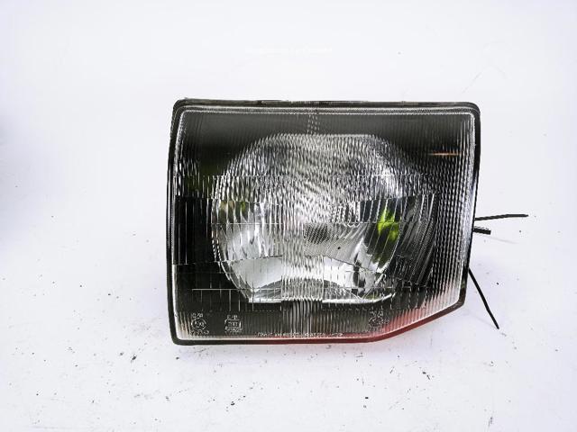Reflektor prawy 11037746 MITSUBISHI