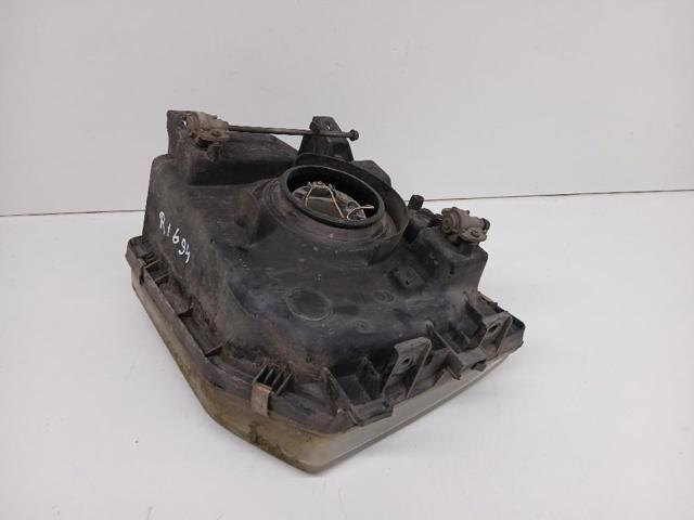 Reflektor prawy 11037746 MITSUBISHI