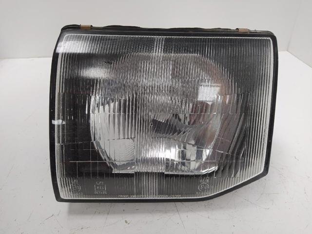 Reflektor prawy 11037746 MITSUBISHI