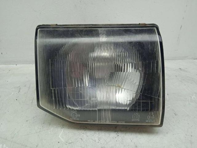 Reflektor prawy 11037746 MITSUBISHI