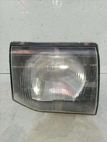 Reflektor prawy 11037746 MITSUBISHI
