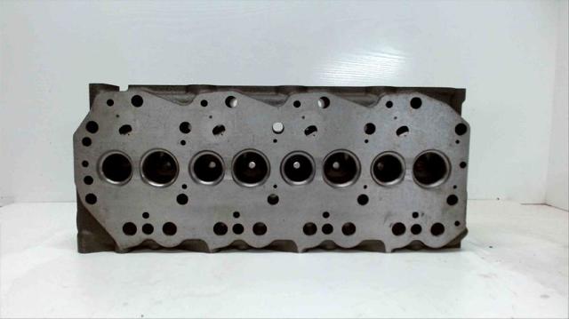 Głowica cylindrów 110397F409 NISSAN