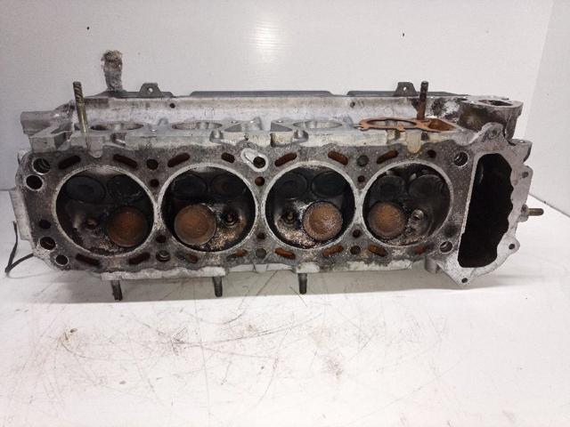 Głowica cylindrów Nissan Prairie M11