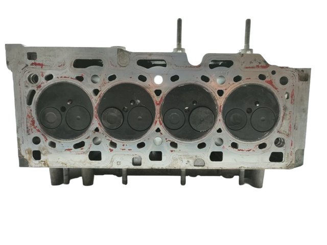 Głowica cylindra Nissan JUKE