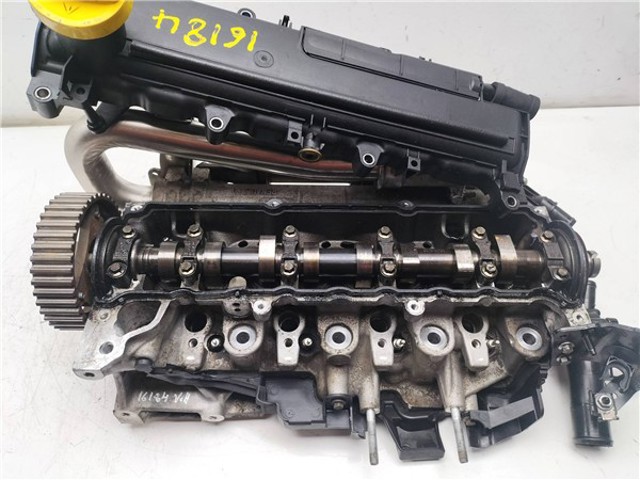 Głowica cylindrów 110412587R RENAULT