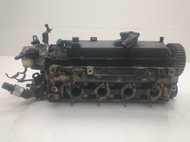 Głowica cylindrów 110421615R NISSAN