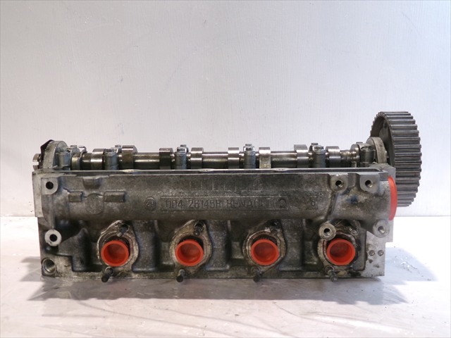 Głowica cylindrów 110426145R RENAULT