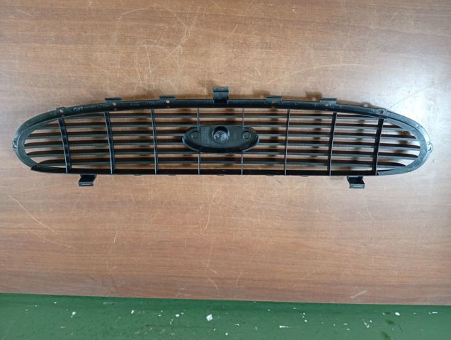 Atrapa chłodnicy Ford Transit 4 E