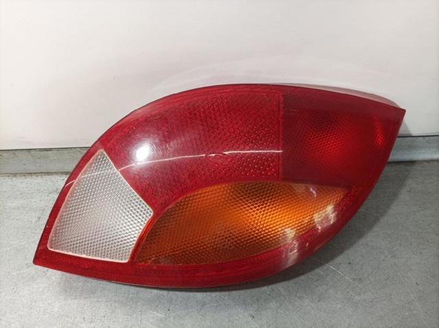 Lampa zespolona tylna prawa 1105789 FORD
