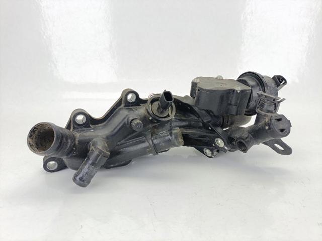 Kołnierz układu chłodzenia (trójnik) Renault Scenic R9