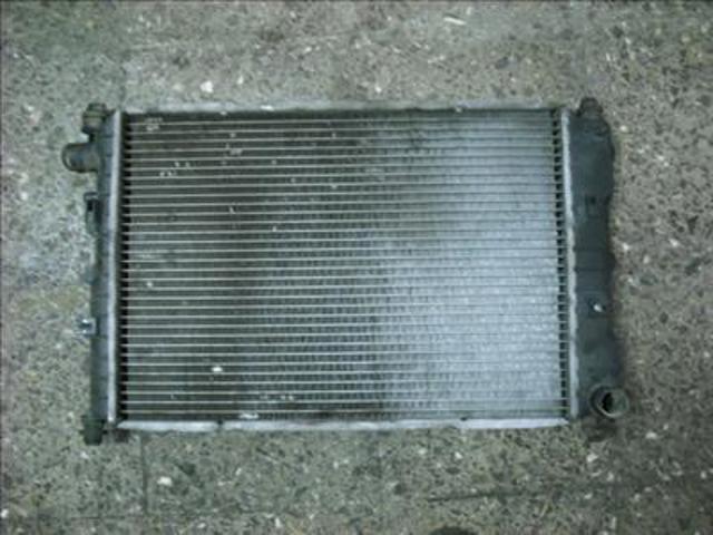 Chłodnica silnika 1106768 FORD