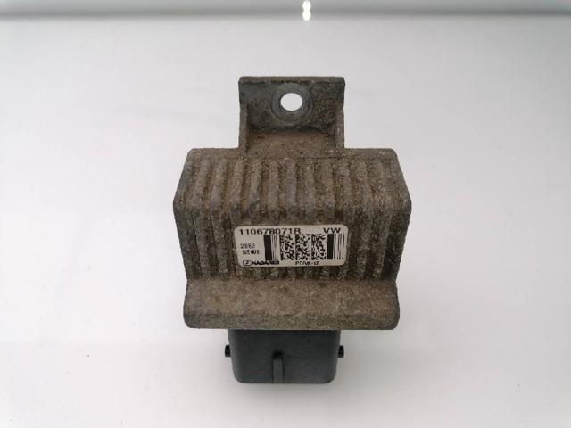 Przekaźnik świec żarowych 110678071R NISSAN