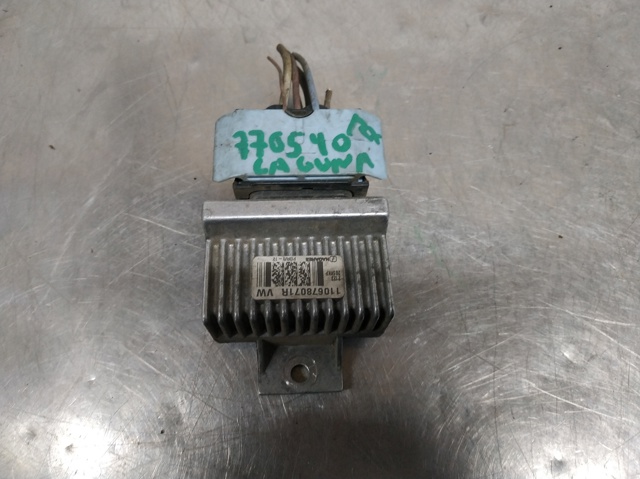 Przekaźnik świec żarowych 110678071R RENAULT