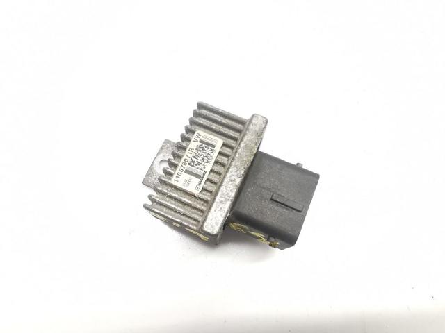 Przekaźnik świec żarowych 110678071R RENAULT