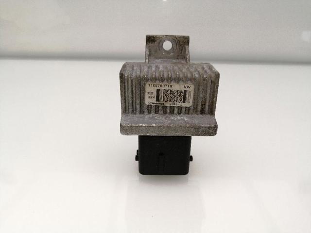 Przekaźnik świec żarowych 110678071R RENAULT