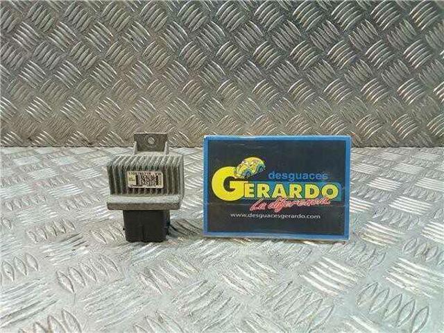 Przekaźnik świec żarowych 110678071R RENAULT