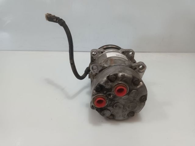 Sprężarka klimatyzacji 1106F PEUGEOT