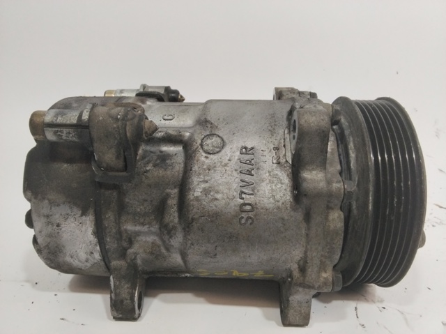 Sprężarka klimatyzacji 1106F PEUGEOT