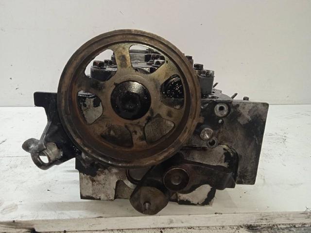 Głowica cylindrów Toyota Avensis 2 T25