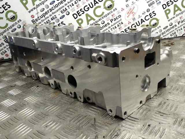 Głowica cylindrów Toyota Land Cruiser J9