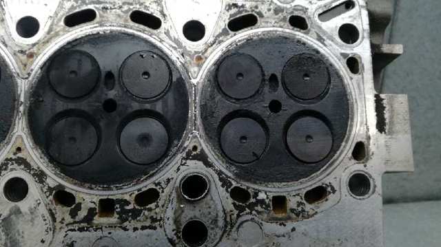Głowica cylindrów BMW 1 E81