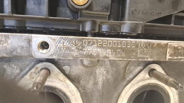 Głowica cylindrów BMW X3 E83