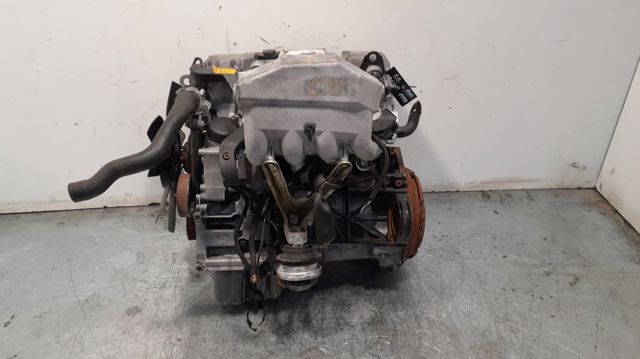 Silnik w komplecie 111920 MERCEDES