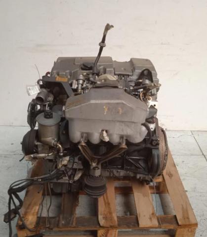 Silnik w komplecie 111920 MERCEDES