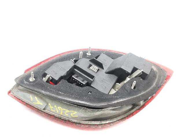 Lampa zespolona tylna lewa 1120331 FORD
